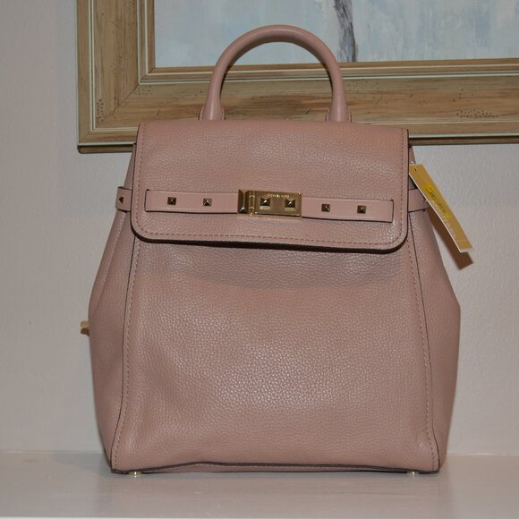 Michael Kors NEW women\'s Addison Medium Pebble Leather brown/pink Backpack main image 4